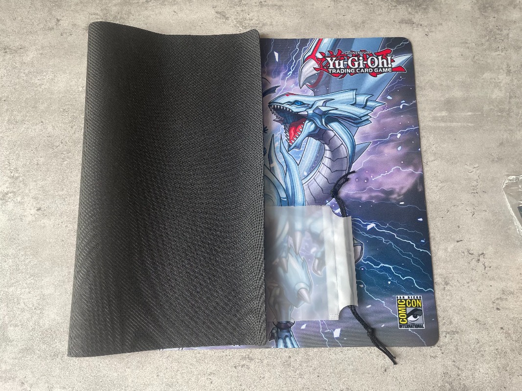 600x350mm Yu-Gi-Oh! Dragon Mas - Door Mat Blank recension och pris